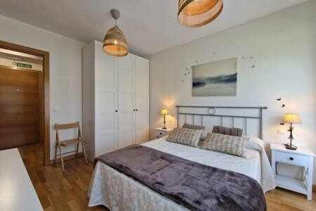 Apartamento Con Piscina Appartement Llanes Buitenkant foto